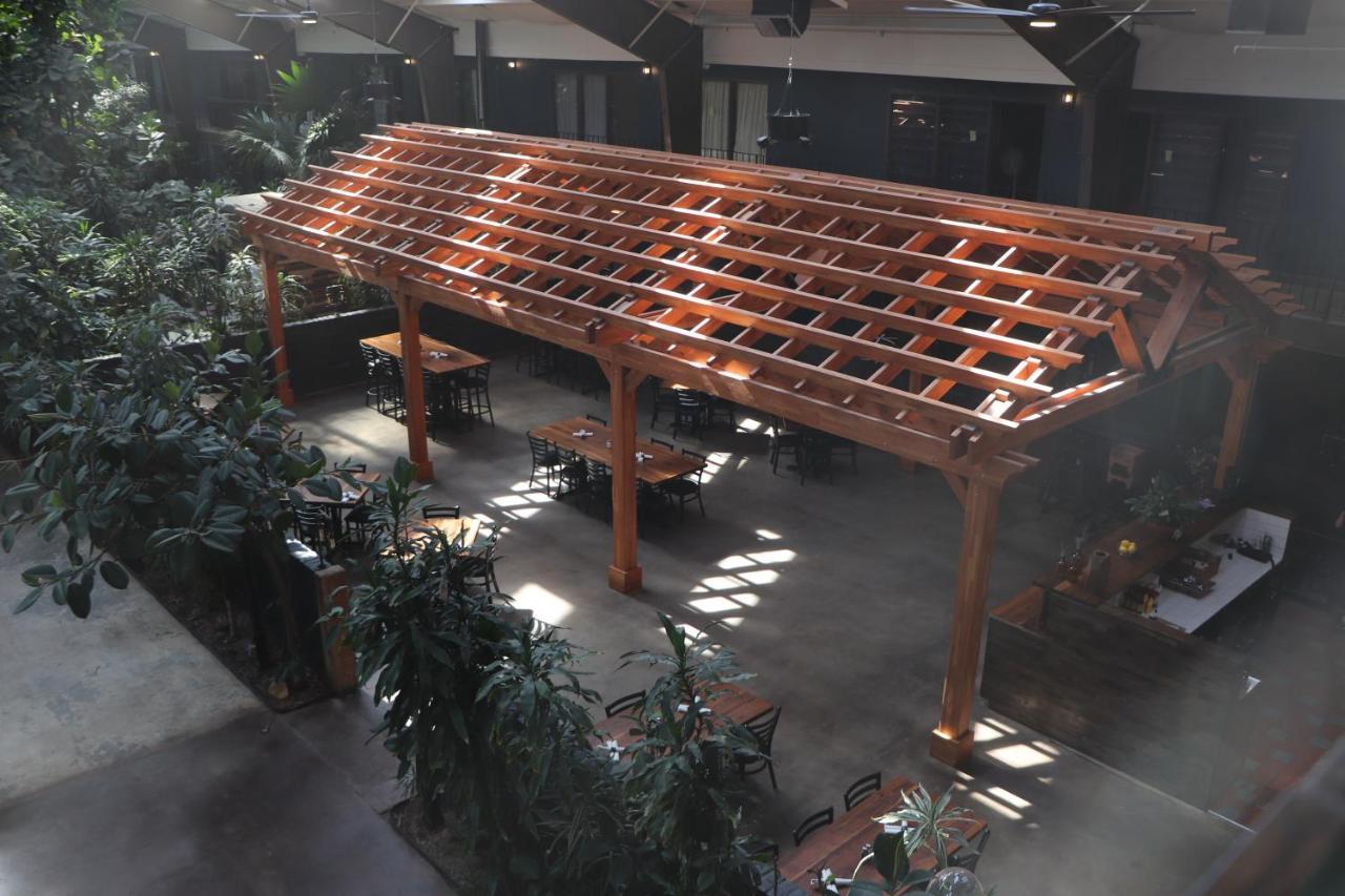 Historic Cow Palace Inn Lamar 外观 照片